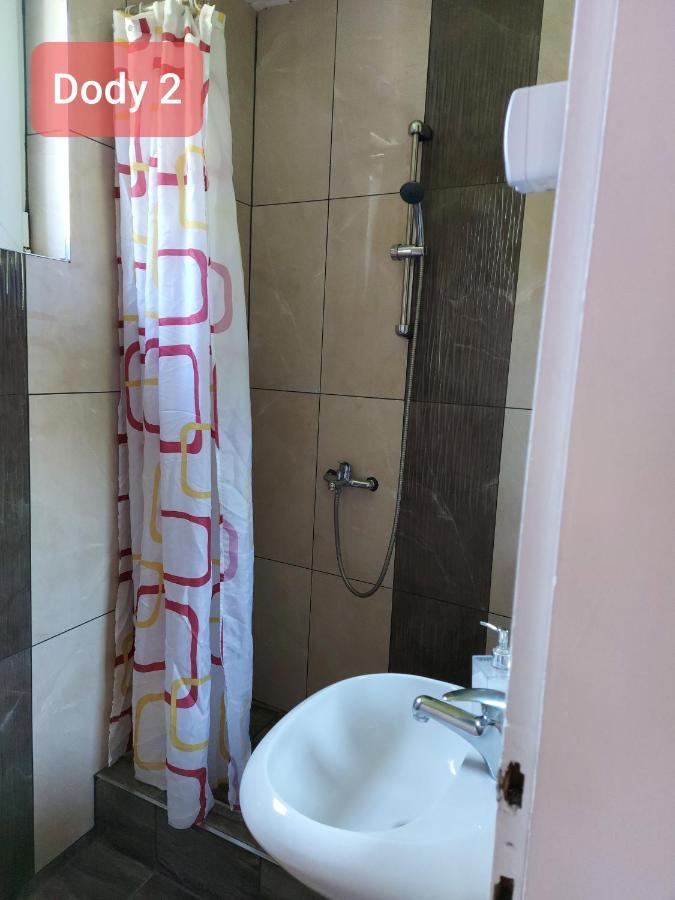 Dody Apartmani Лесковац Экстерьер фото