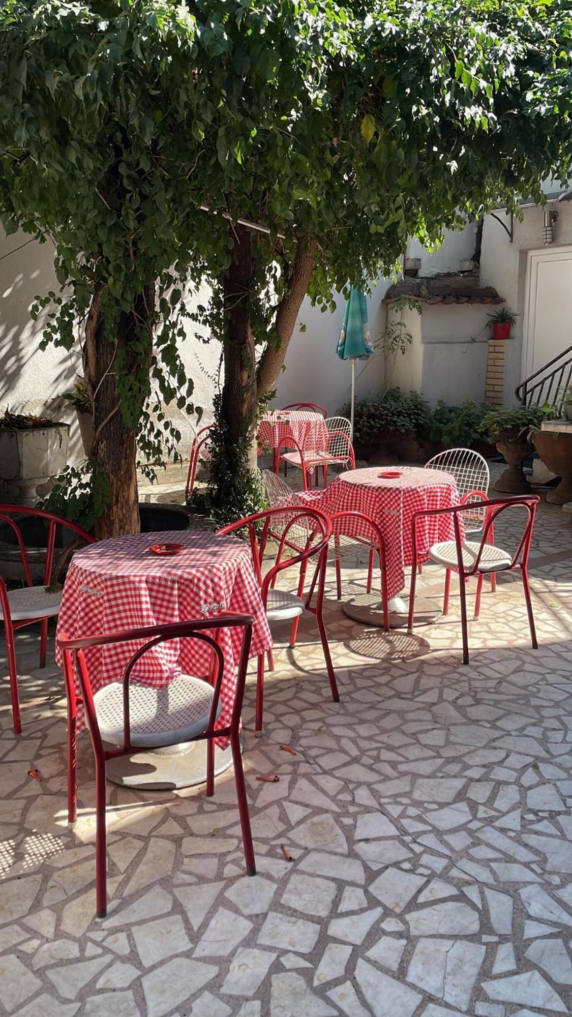 Dody Apartmani Лесковац Экстерьер фото